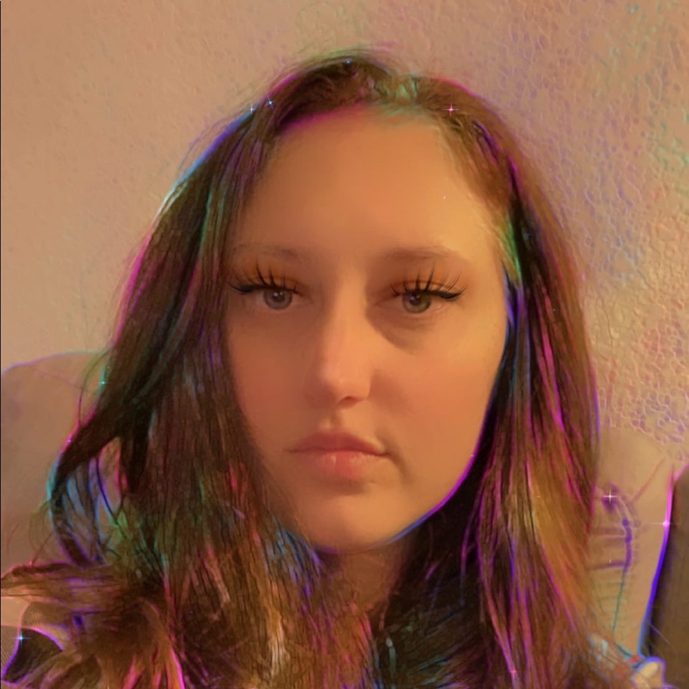 Meet your Posher, Rebecca